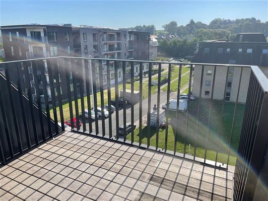 Appartement te huur - Foto 1