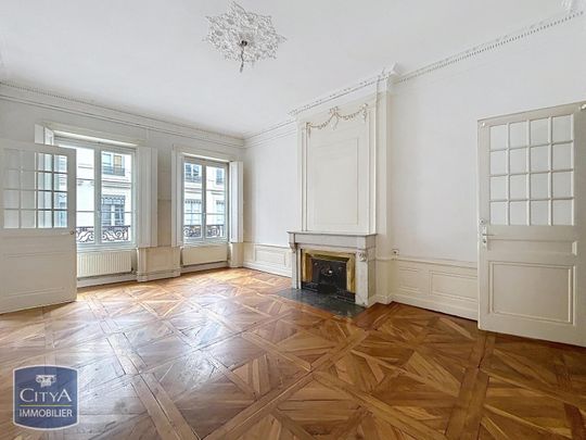 Location Appartement 3 pièces 97m² LYON 2ème - Photo 1
