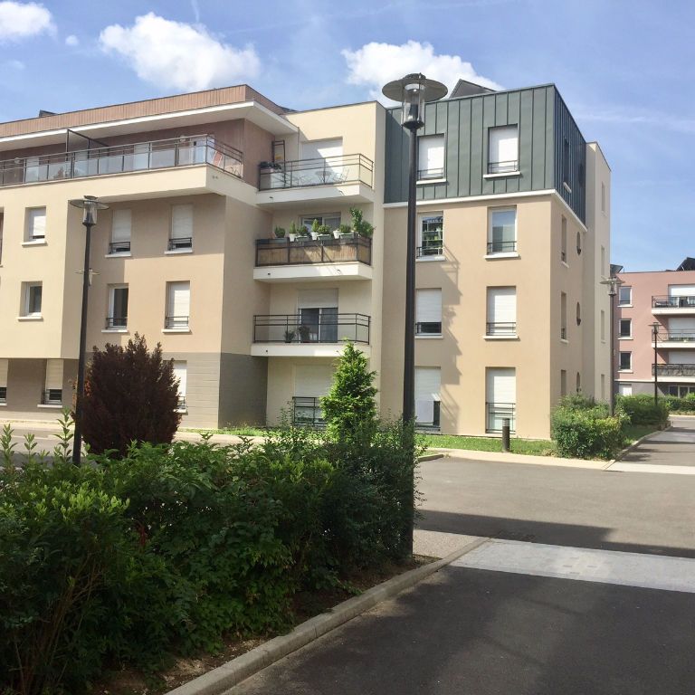 Location appartement 3 pièces, 66.24m², Mennecy - Photo 1