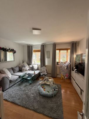 2 Bed Flat, Barnes, SW13 - Photo 1