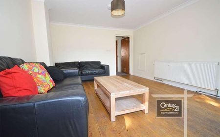 |ref: |, Berkeley Close, Southampton, SO15 - Photo 2
