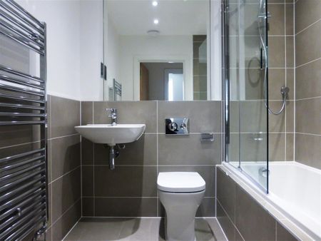 Heron Way, MAIDENHEAD - Photo 4