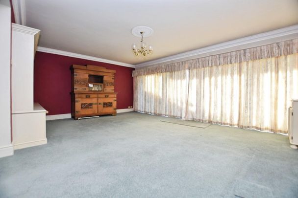 4 bedroom Bungalow To Let Total Size: 1507 SQ FT - Photo 1