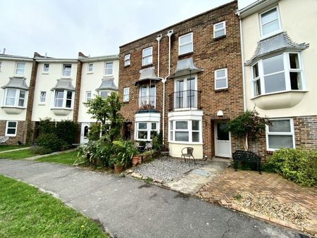 Burgoyne Road, Southsea - Photo 4