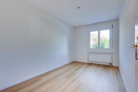 Zentrale Lage trifft modernen Komfort - Nachmieter/in per sofort gesucht! - Photo 3