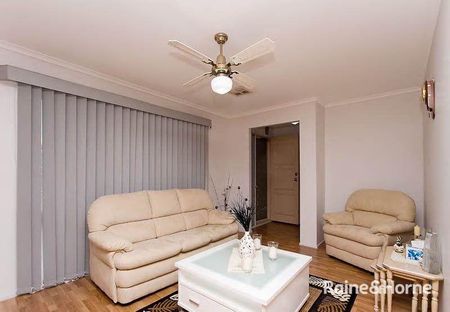 Love at First Inspection - Photo 2