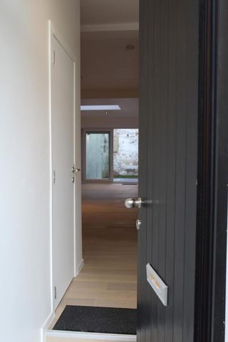 Herenwoning op centrale ligging met 4 ruime slaapkamers - Photo 3