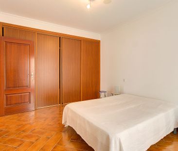 Apartamento T2 com Garagem Arrendamento Anual - Vila Real de Santo ... - Photo 3