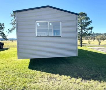 Spacious One Bedroom Cabin - Photo 4