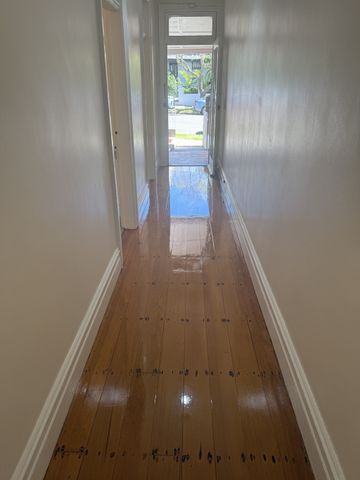 Newly Renovated Home - Location Plus - Photo 4