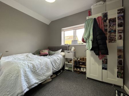 Mackintosh Place, Roath - Photo 3