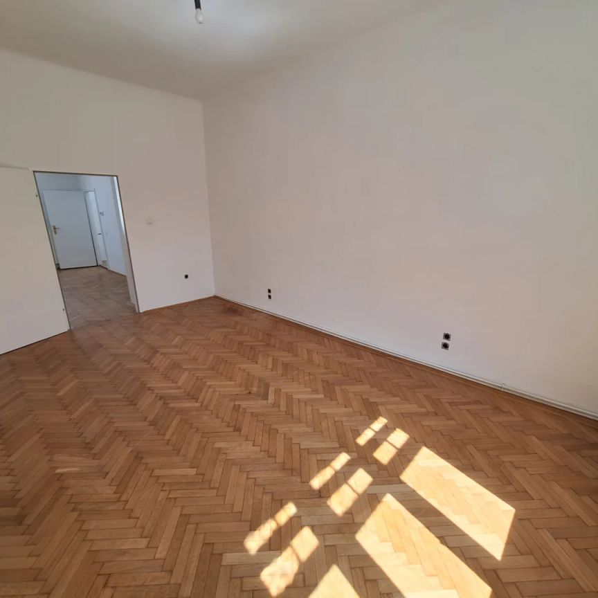 Zentral gelegene Wohnung unbefristet - Photo 1