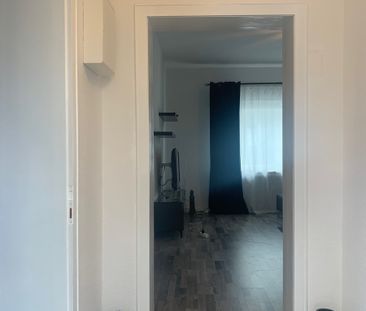 SANKT AUGUSTIN, schöne 2-Zimmer-Wohnung mit heller Küche, 58 m² Wfl... - Photo 2