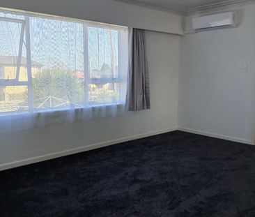 Newly Renovated Family Haven on Victoria Rd, Papatoetoe - Photo 6