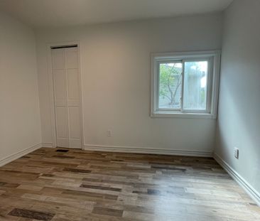 For Lease - 241 Elm Avenue, Georgina, Ontario - Photo 5