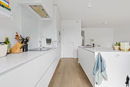 Prachtig appartement op de eerste verdieping met groot terras in het centrum van 's Gravenwezel. - Photo 4