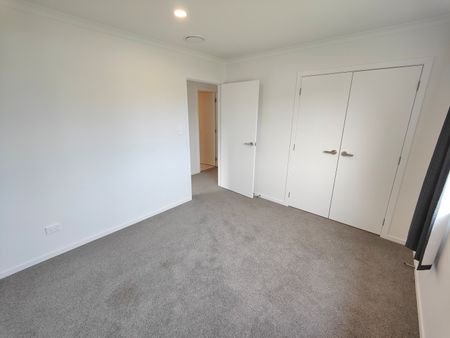 Near-New Modern and Comfortable Apartment - Photo 5