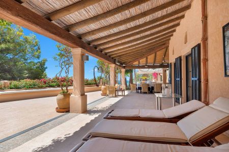 5 bedroom luxury Detached House for rent in Andratx, Spain - Photo 2