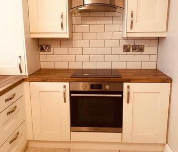 6 Cavendish Street, Belfast, BT12 7AU - Photo 5
