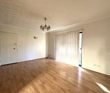 LOCATION & LIFESTYLE IN ONE! - Photo 2