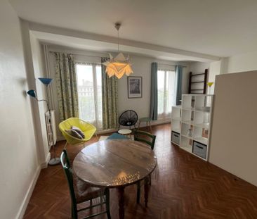 Location Appartement 1 pièce 35m² - Photo 3