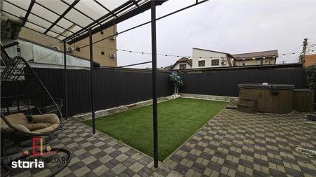 Casa 2 dormitoare, 60 mp, curte privata, 650m de UMFST - Photo 2