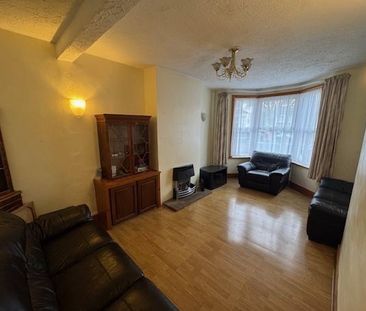 3 bedroom terraced house to rent - Photo 1