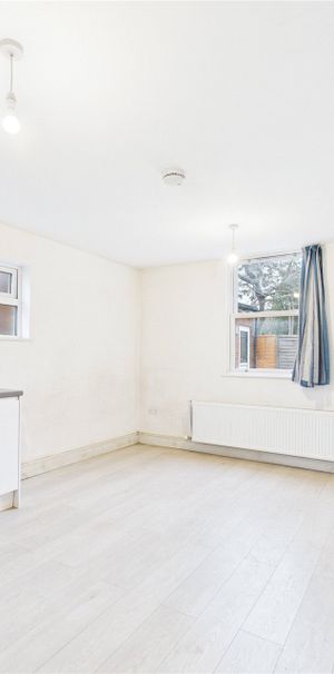 Grenfell Road, Berkshire Grenfell Road, Berkshire - Photo 1