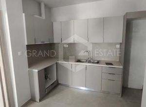 Διαμέρισμα για ενοικίαση - Πειραϊκή - Χατζηκυριάκειο, - Φωτογραφία 2
