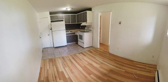 1 CH - 1 SDB - Québec - $827 /mo - Photo 2