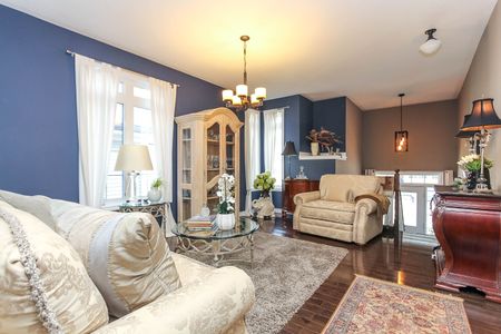 For Lease - 139 White Sands Way Unit# Upper, Wasaga Beach, Ontario - Photo 4