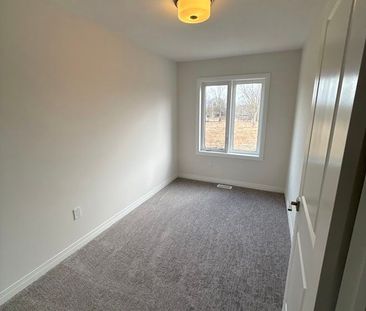 For Lease - 313 Conklin Road Unit# 33, Brantford, Ontario - Photo 6