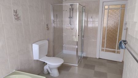 31 Heller Street, Brunswick, VIC 3056 - Photo 5