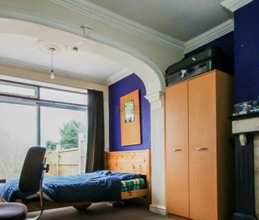 5 bedroom terraced house to rent - Photo 4