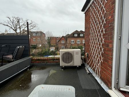 2 bedroom apartment to rent - Photo 5