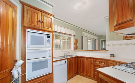 4 Augustine Drive, Highton - Photo 3