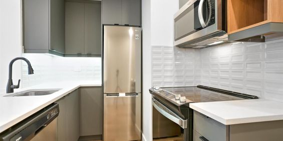 #403, 2 Bed 1 Bath - 2235 Avenue Prud'Homme, Montréal - Photo 3