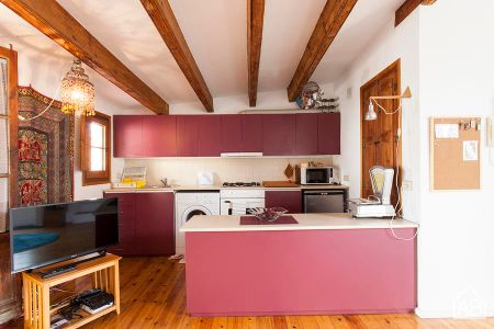 Lovely studio apartment with a terrace close to Las Ramblas - Photo 2