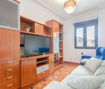 Piso de alquiler en Calle Santa Barbara, 26, Aller - Photo 1