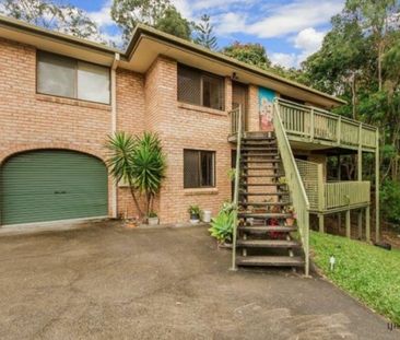 Lovely Top Floor Unit in a Convenient Elanora Location - Photo 1