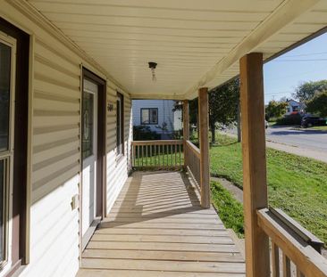 For Lease - 389 Glendale Avenue, St. Catharines, Ontario - Photo 6