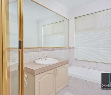 30 Lockett Crest, Winthrop - Photo 2