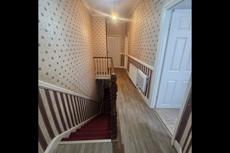 Room in a Shared House, Norfolk Road, CR7 - Photo 3