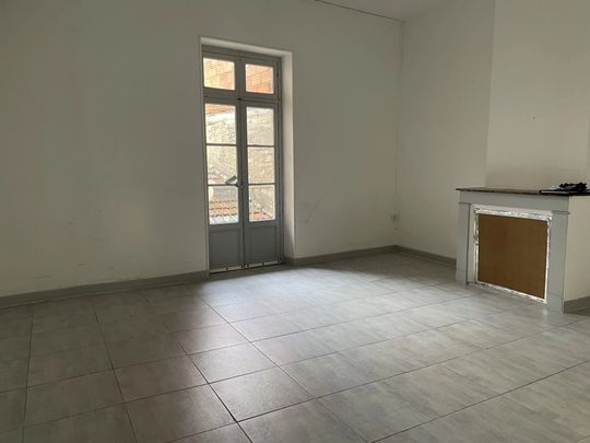 Location Appartement 3 pièces 85 m2 à Béziers - Photo 1