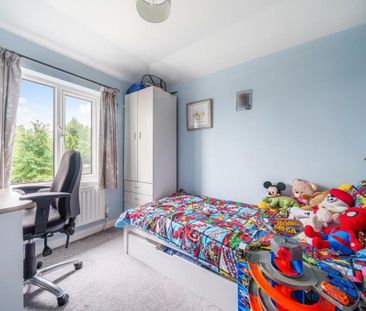 3 bedroom semi-detached house to rent - Photo 5