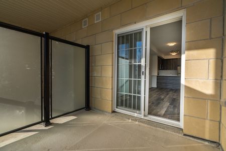 For Lease - 50 Lakebreeze Drive Unit# 117, Clarington, Ontario - Photo 4
