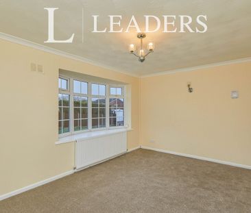 2 bedroom semi-detached to rent Deacon Close, Oakwood - Photo 4