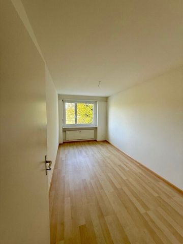 We are looking for you specifically - Photo 2