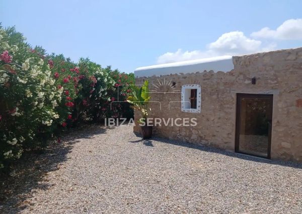 Traditional finca for annual rental in Santa Gertrudis