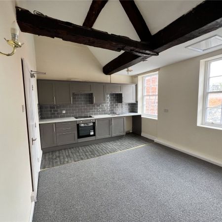 39, Newark, Notts, NG24 - Photo 3